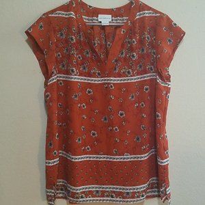 Orange short-sleeve, flower pattern lightweight